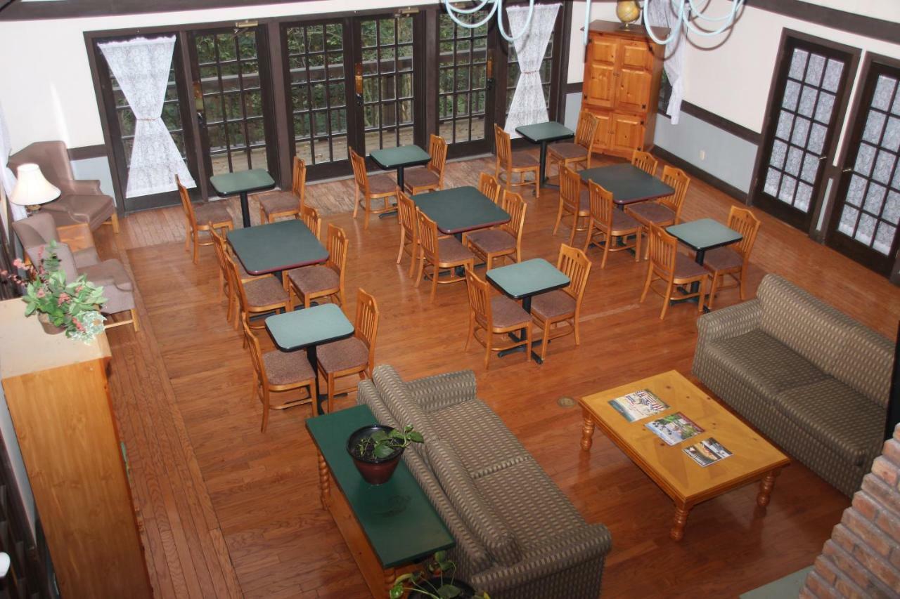 Spring House Inn Porter Экстерьер фото