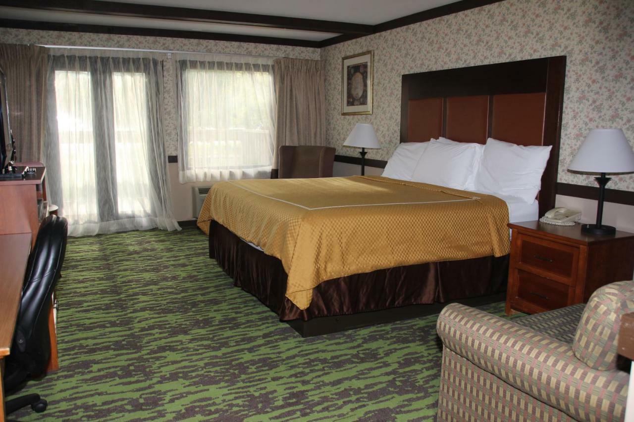 Spring House Inn Porter Экстерьер фото